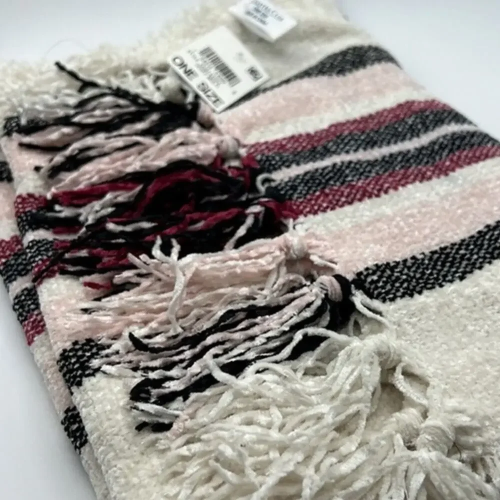 Charter Club Ivory Plaid Chenille Scarf NWT